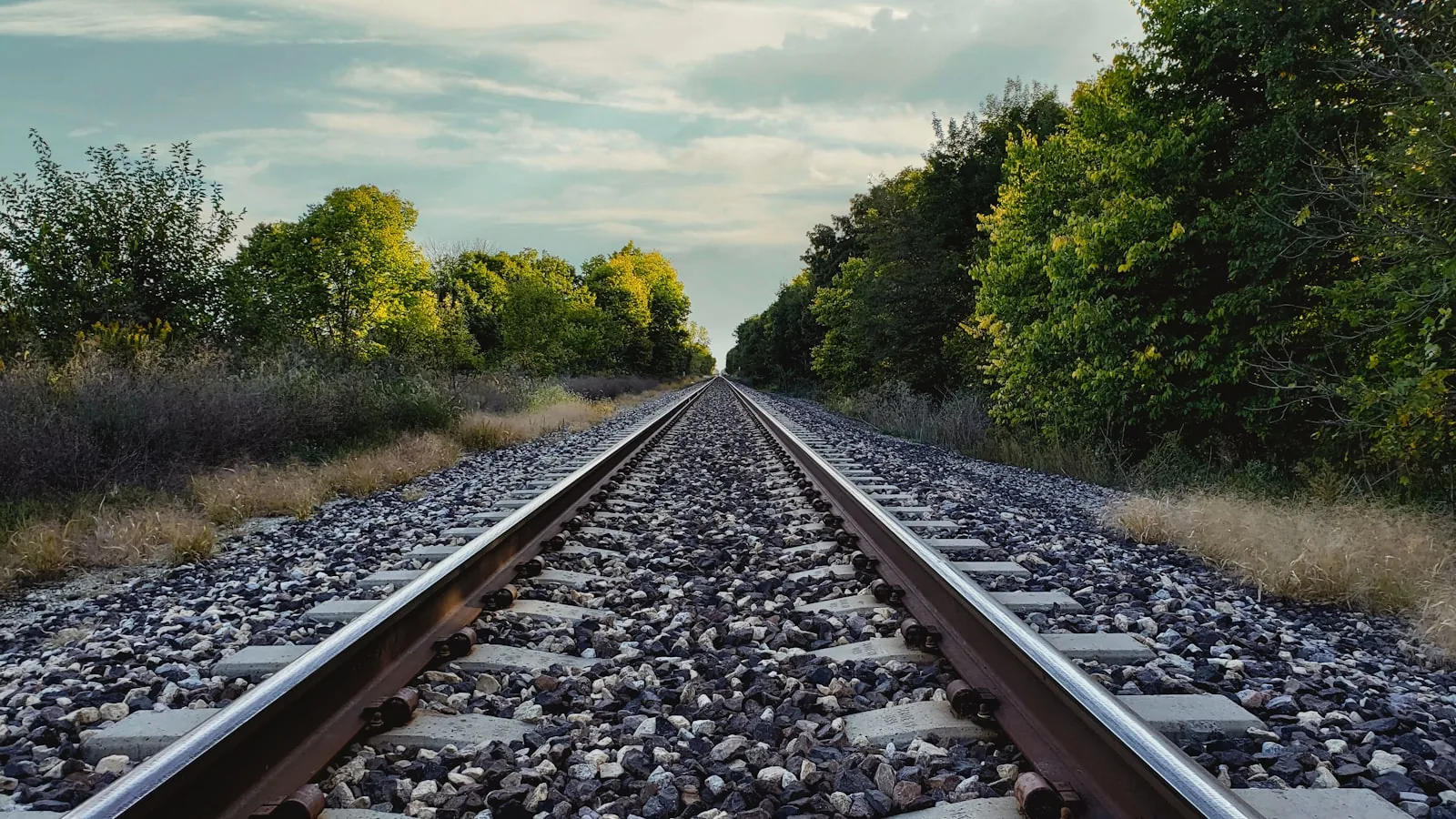 Railway Fiber Optic Sensing Gets a Real Data Point From HBK’s ARGOS NewLight